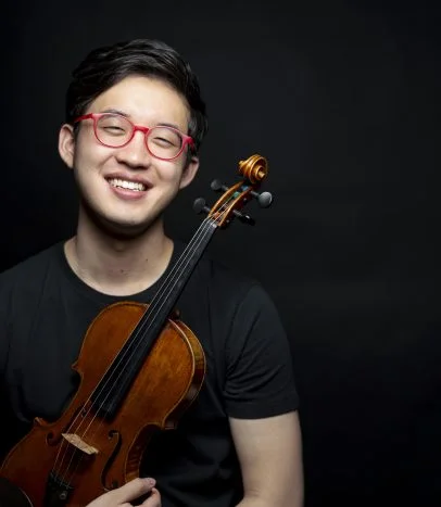 Julian Rhee