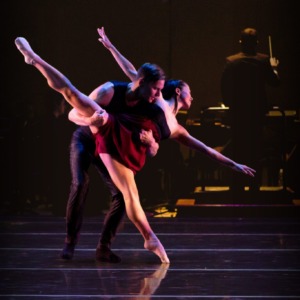 2426×1365 TM ICO DK Image (1) Dance Kaleidoscope and Indianapolis Chamber Orchestra collaboration